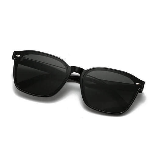 Square sunglasses for men and women